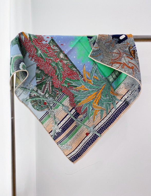 70% Cashmere 30% Silk Scarf 27 Inch Double Sided Botanical Print Wrap