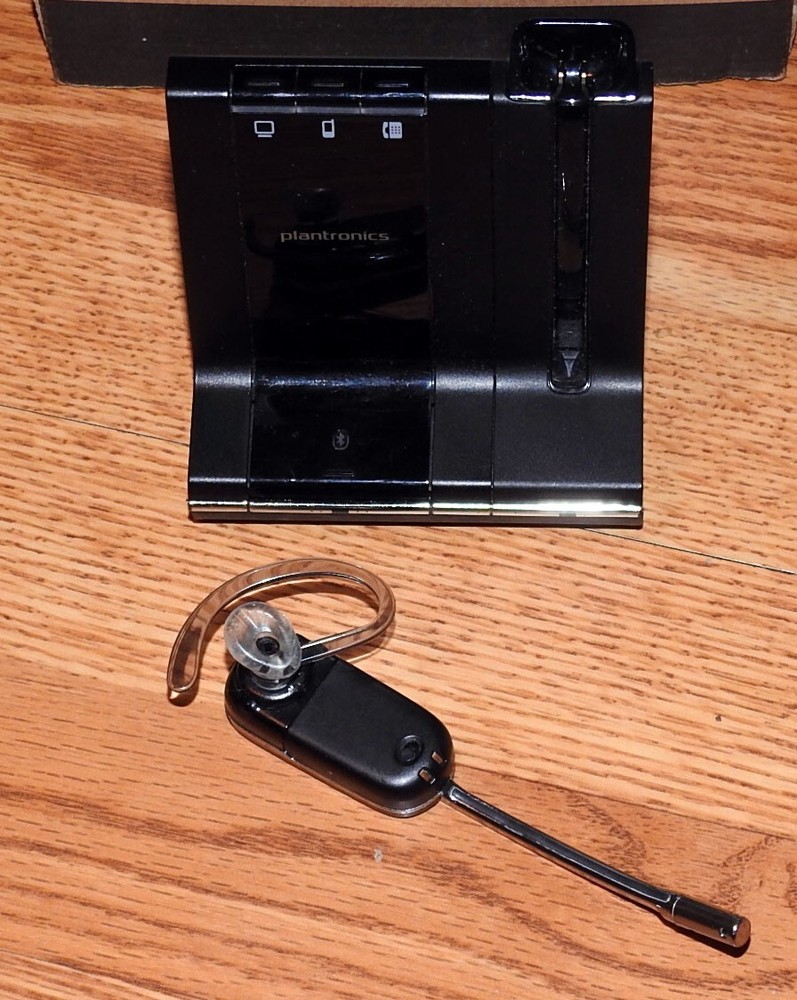 Plantronics WO2 SAVI W740 Convertible Wireless DECT Headset System.