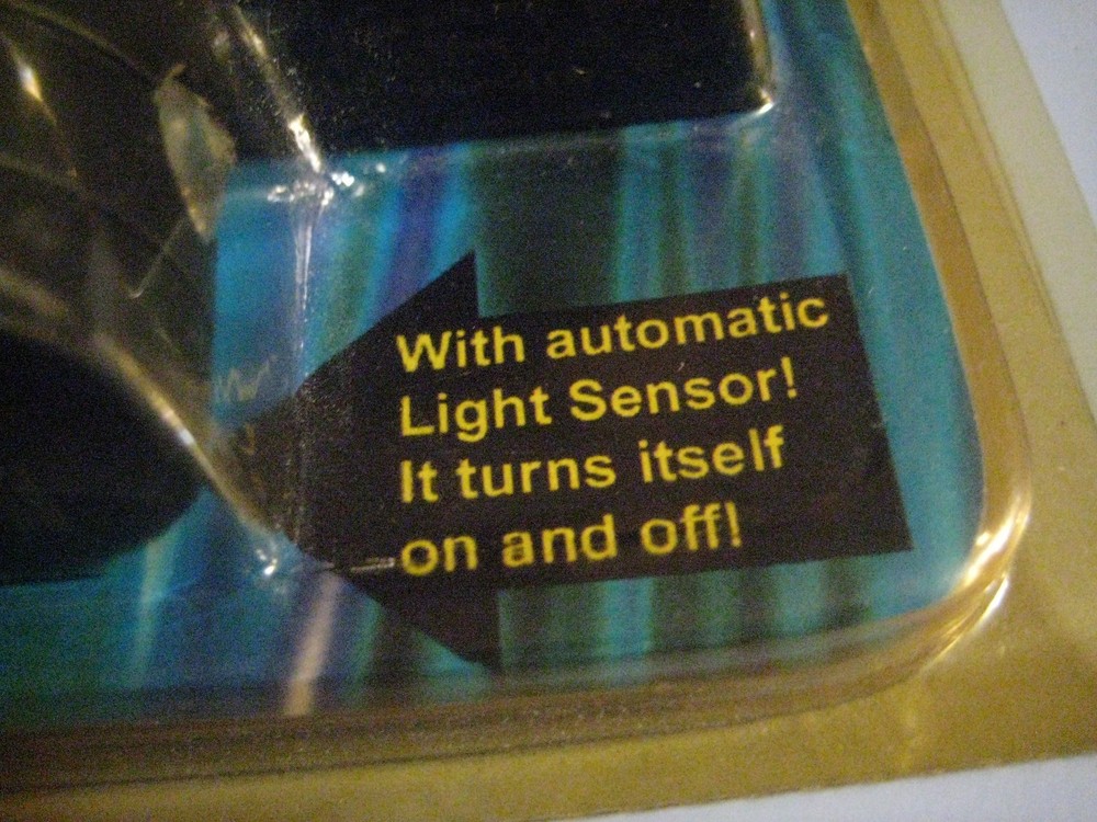 KISS Rock Band At A Boy Nite Lite 2003 w/ Automatic Light Sensor HTF