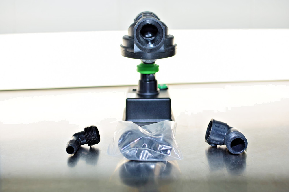 DIG SPRINKLER CONTROLLER THINKER BATTERY POWERD