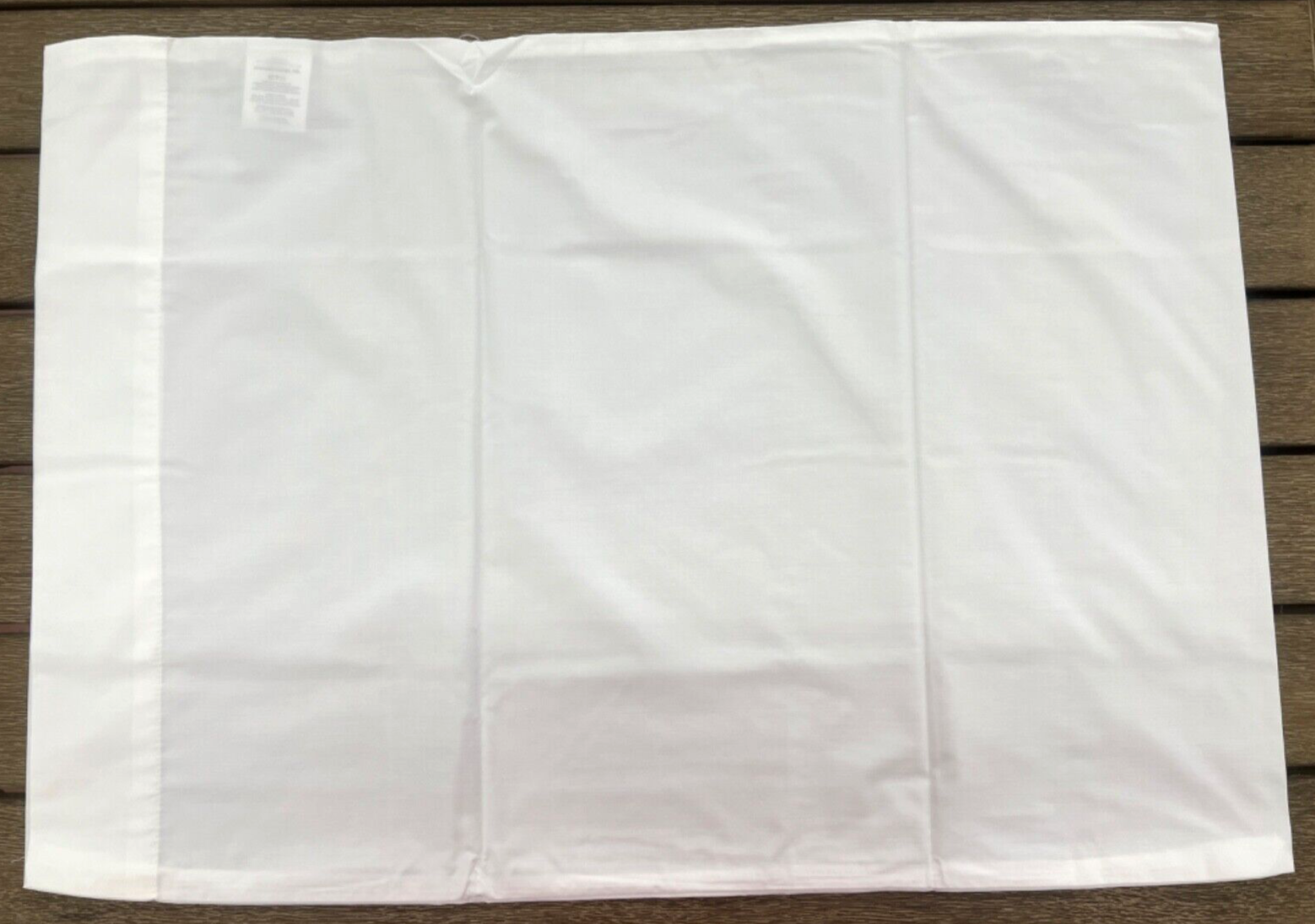 6 Pack IHG Queen Size White Pillowcases 300 Thread Count for Crowne Plaza 20x29"