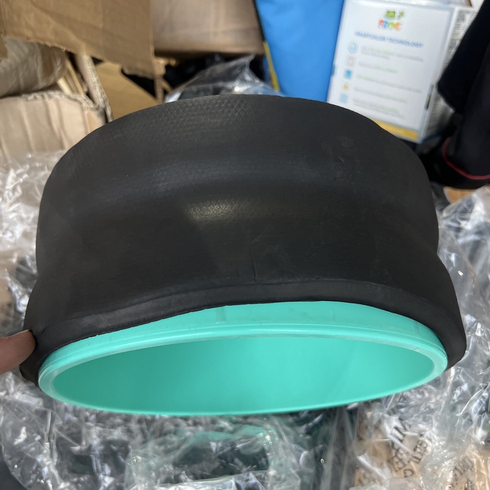 YOGI GRIPS Back Stretcher Cracker Roller (Medium) 10.63”