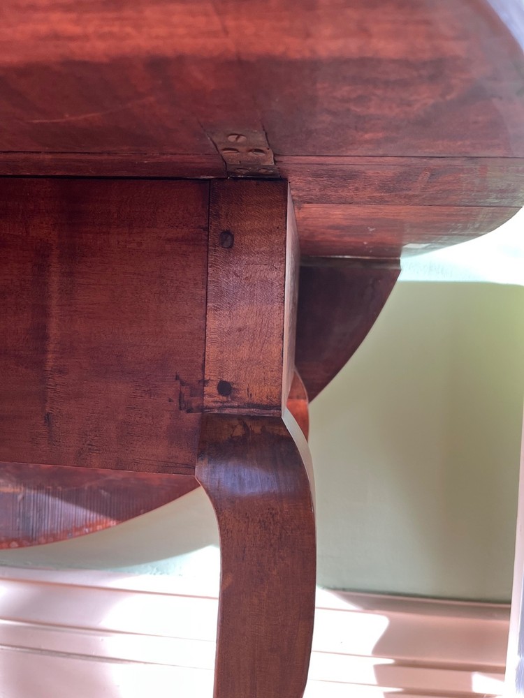 18th C. Queen Anne Cherry Drop Leaf Table