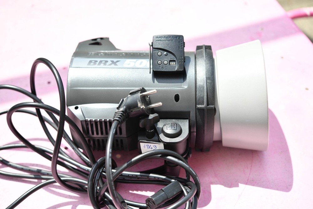 Elinchrome 2 Piece Equal Flash