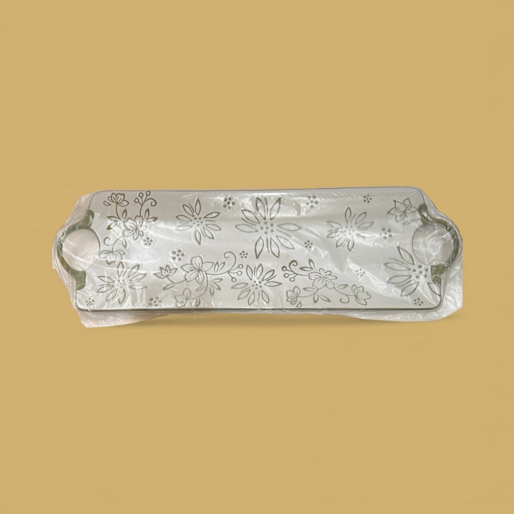 Temp-tations Long Serving Tray - AVOCADO GREEN