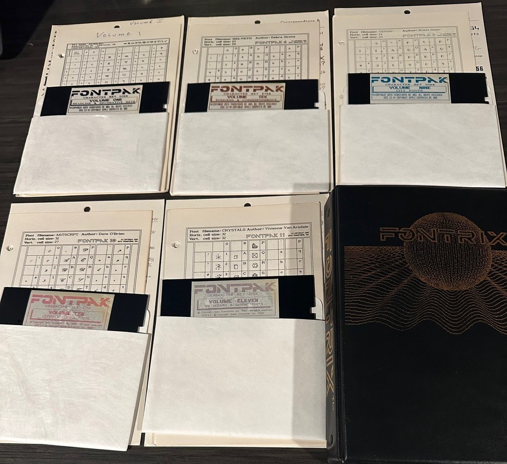 Fontrix typesetting software complete with Fontpaks Apple II plus IIe computer