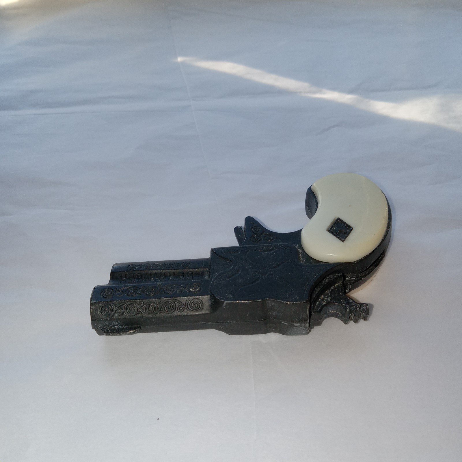 Vintage Hubley Derringer Cap Gun Toy