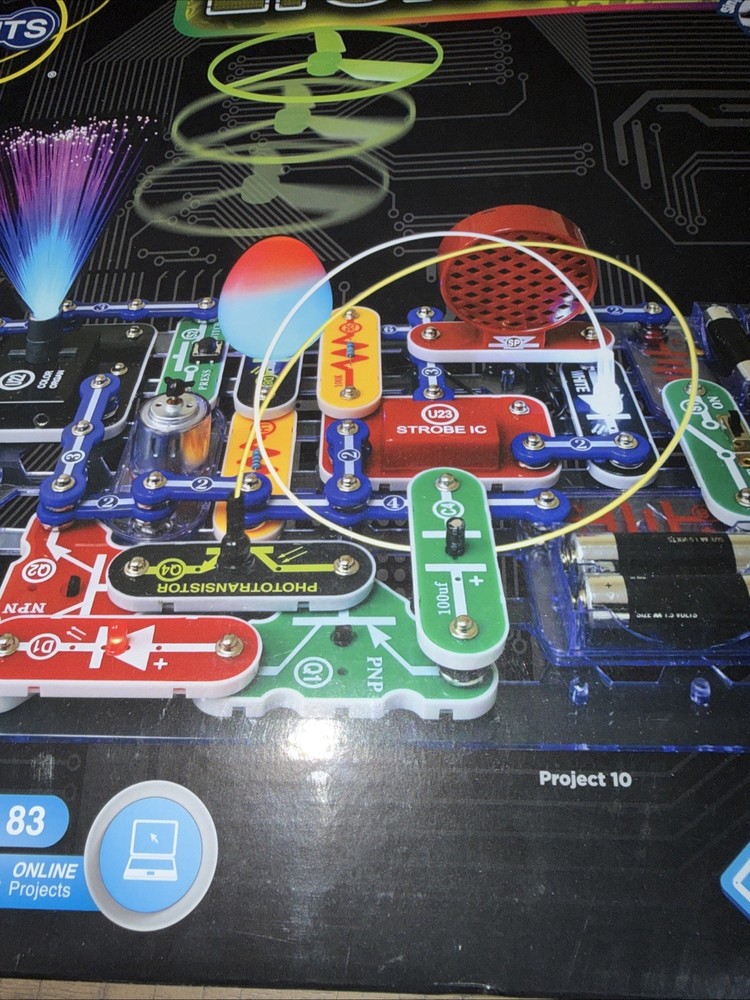Snap Circuits LIGHT Electronics Exploration Kit Opened Box SCL-175 Fiber Optics