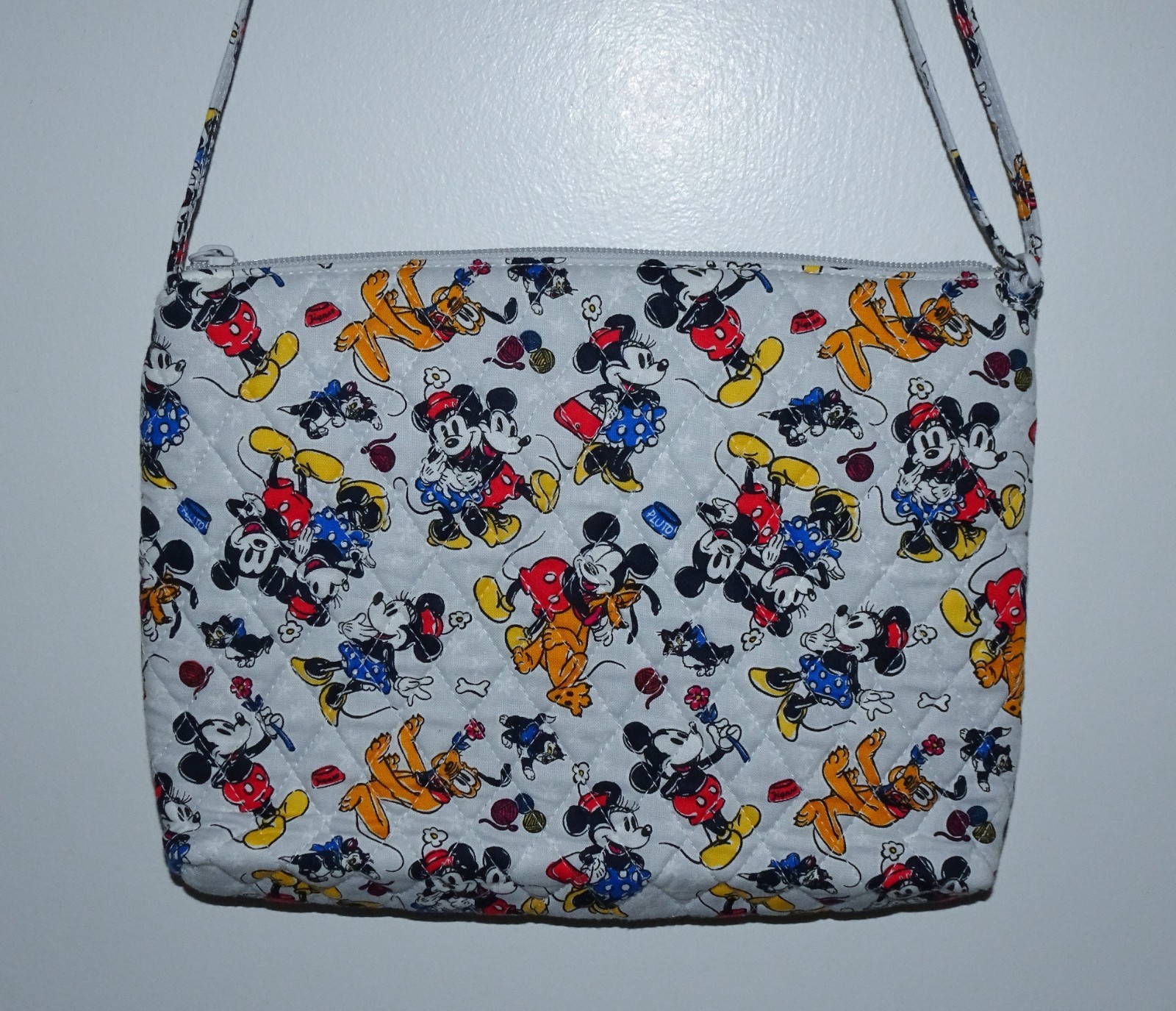 Vera Bradley  Disney  Large Hipster Crossbody Bag  Mickey Mouse Family Fun