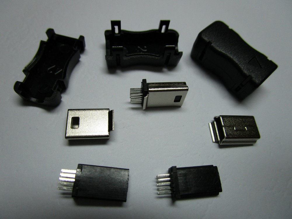 24 pcs 10 Pin Mini USB Plug Male Socket Connector Plastic New