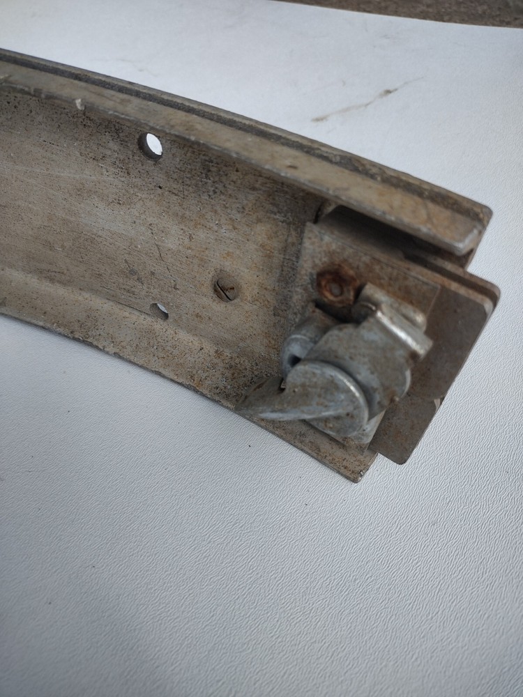 BUG-O SYSTEMS M-7732 HALF CIRCLE TRACK 19 1/2'' R