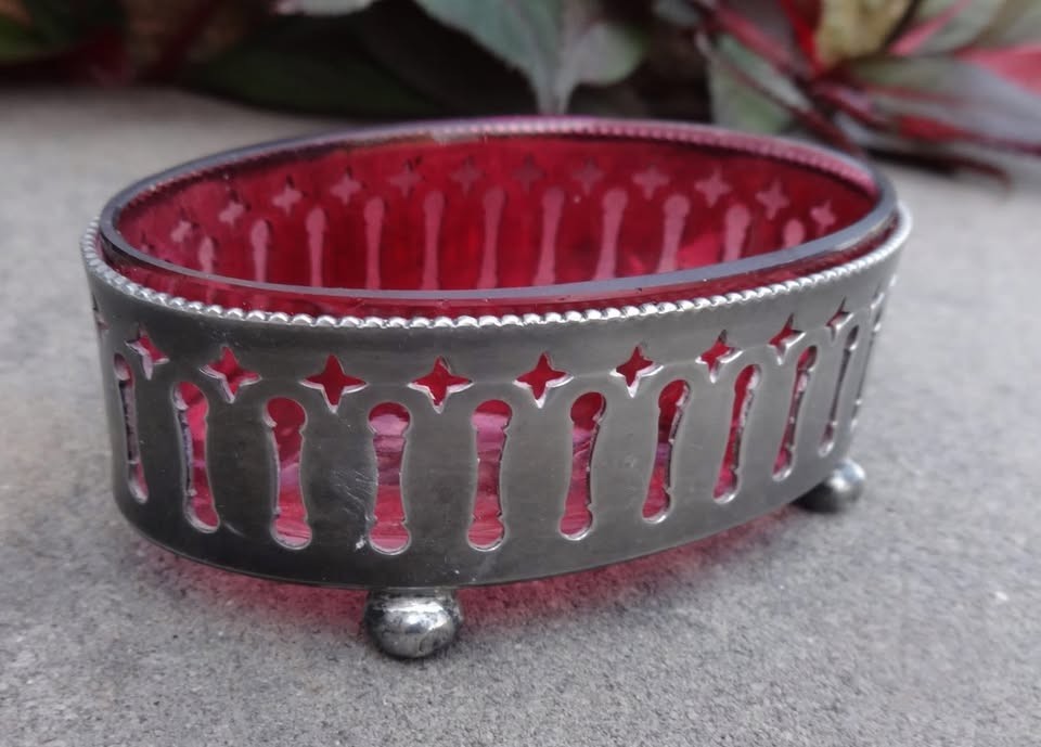 Openwork Silverplated Open Salt Dip, Cellar, Dish w/Cranberry Red Glass Liner!