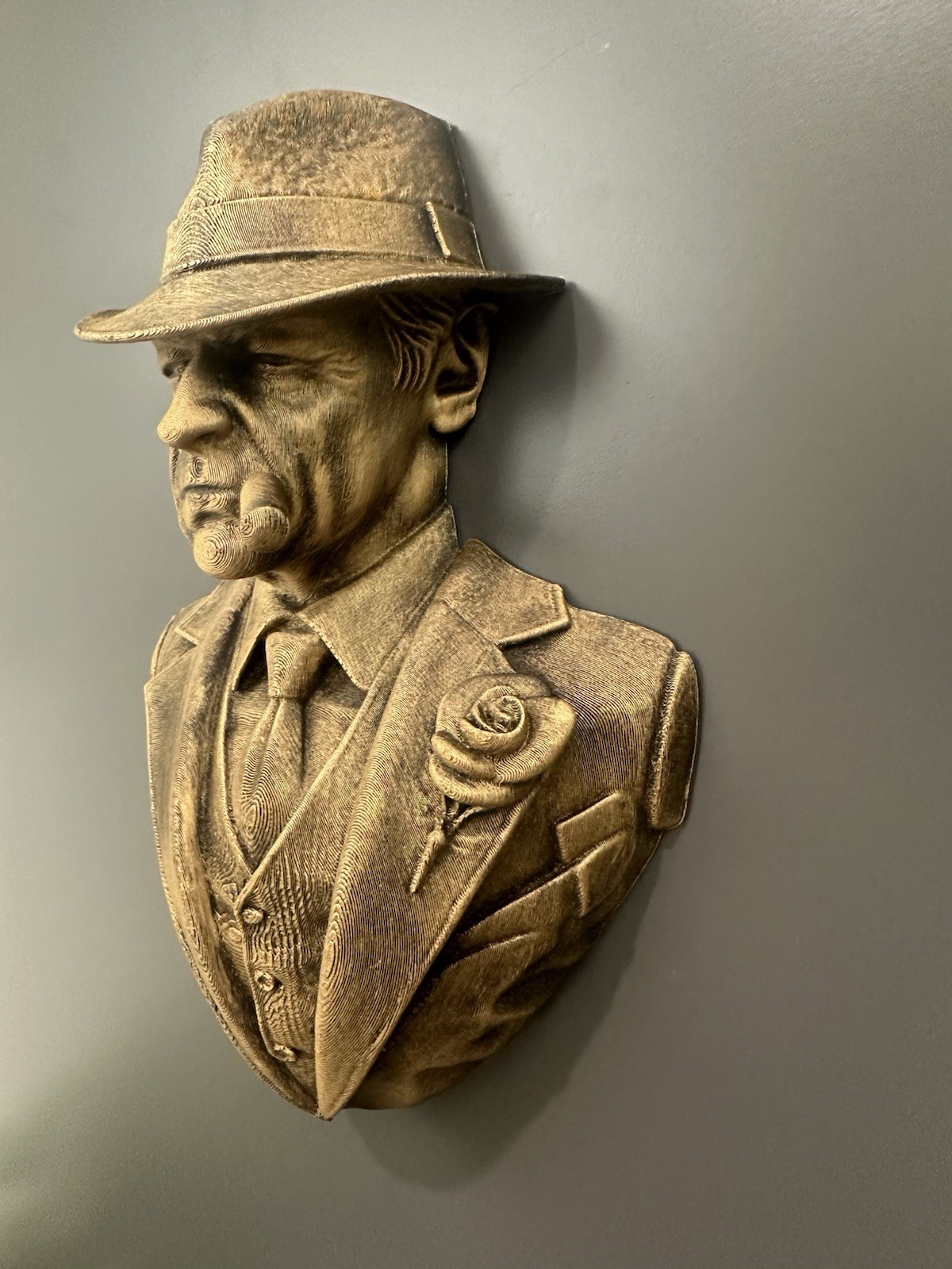 Vintage Mob Boss Mafia Wall Bust Sculpture Mafia Cigar Man Cave Bar Decor 9x6x3”