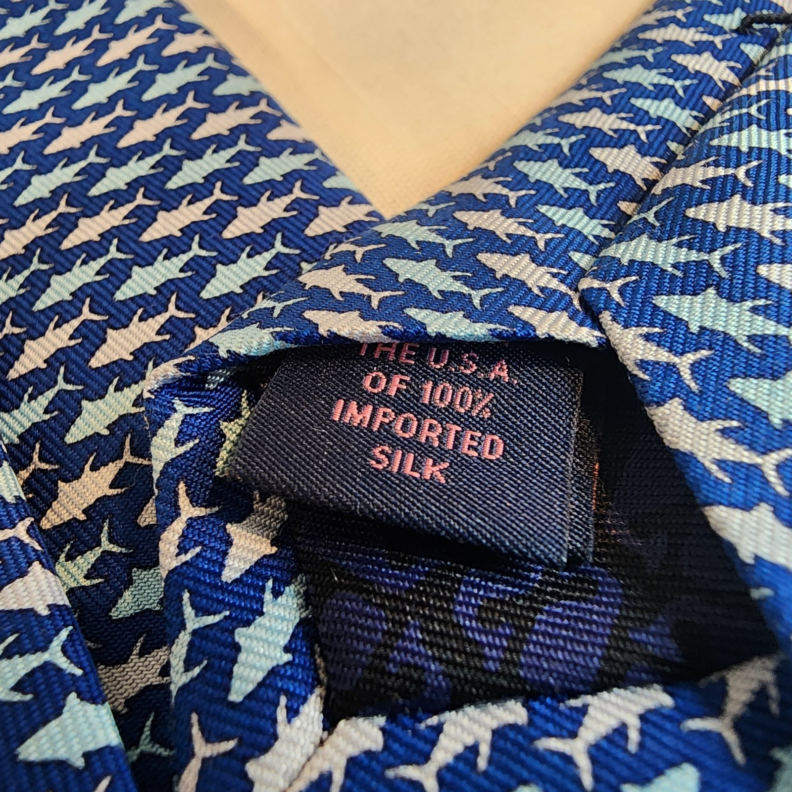 Vineyard Vines, Shep & Ian, Boy's Silk Necktie, Blue, Fish Print, USA, Nice!