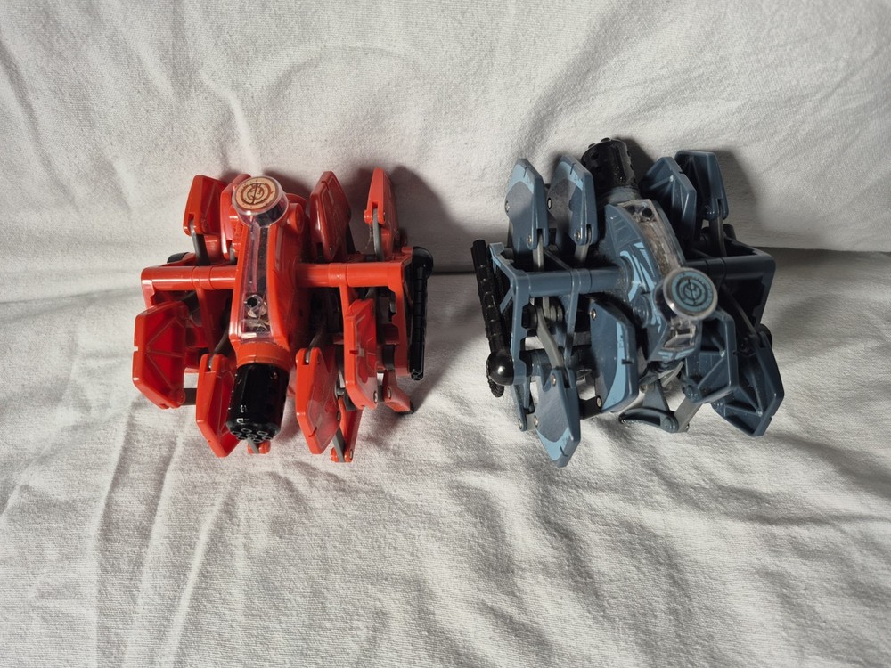 2 Hexbug Battle Ground Tarantula Bot Only red and grey
