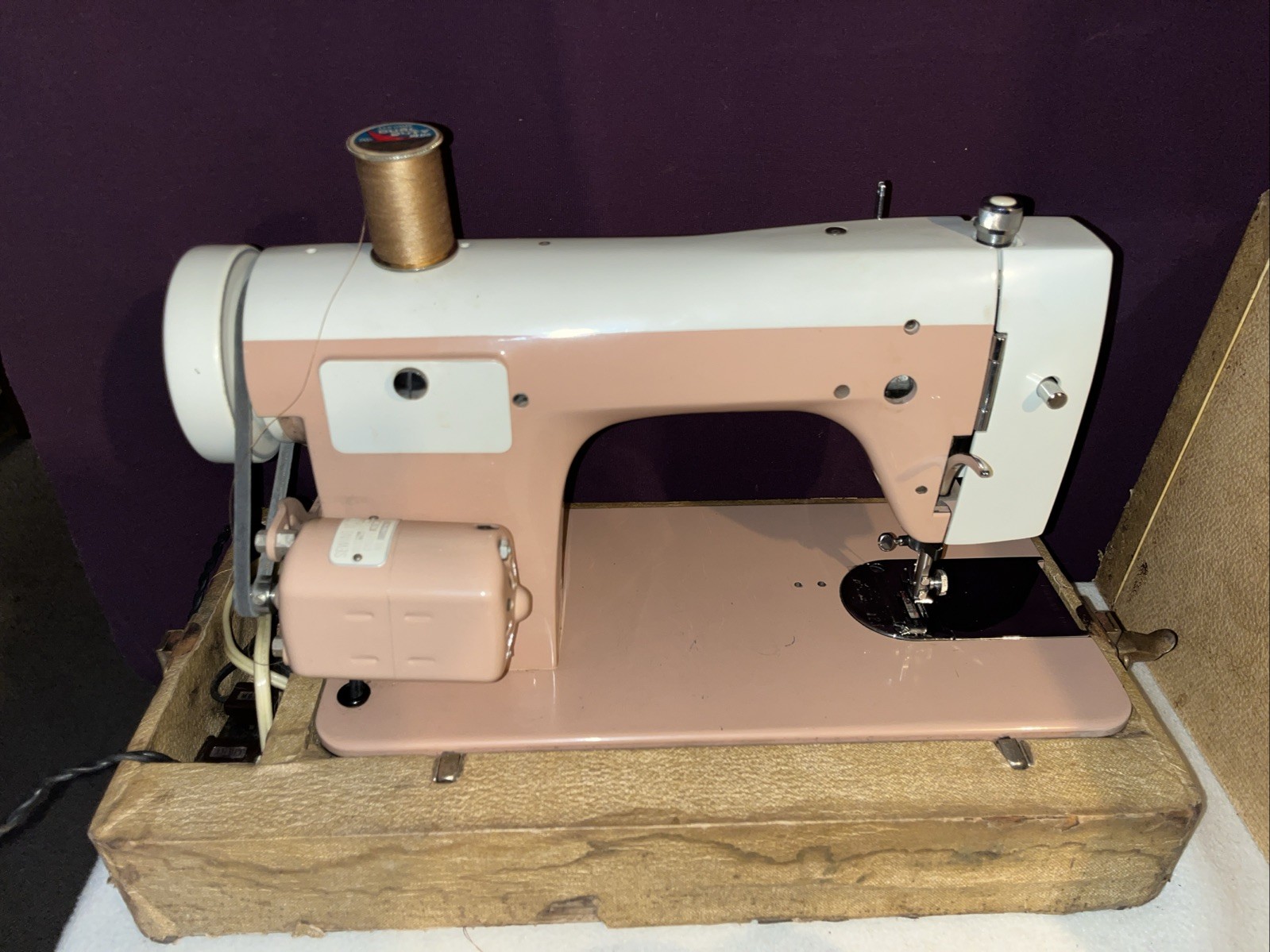 Vintage RARE Nelco Sewing Machine Model H222 With Pedal & Case JC-2 Toyota Japan