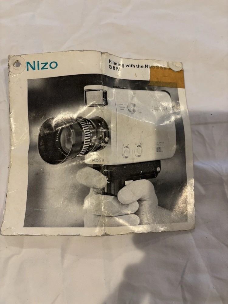 Nizo 4056 Super 8 Camera