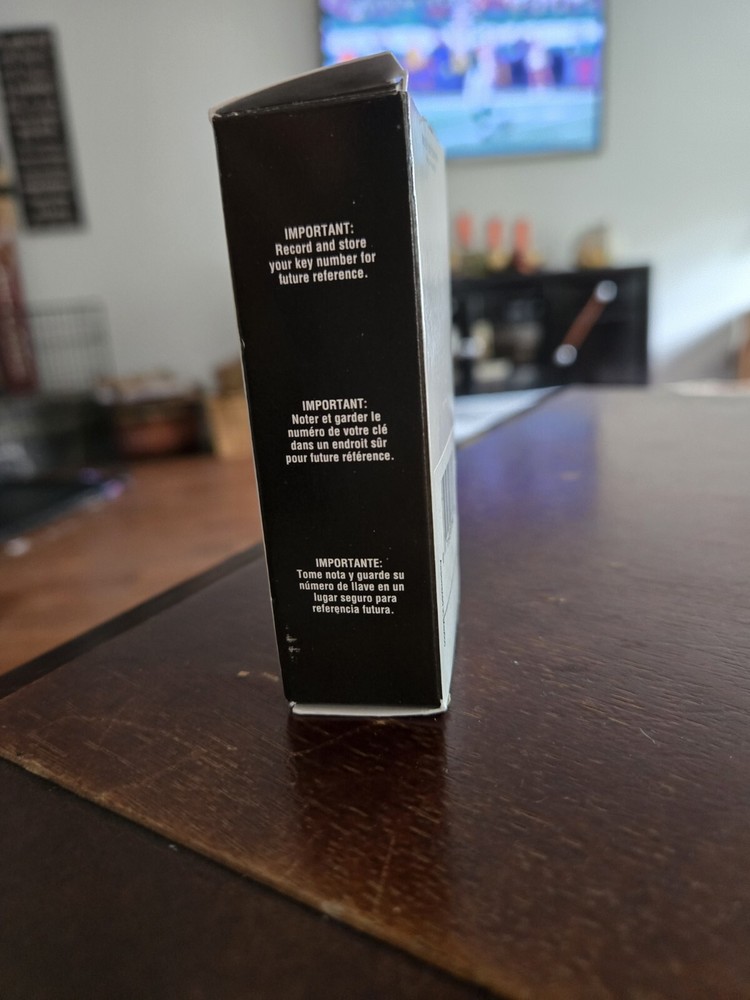 Master Lock 4108 Black New