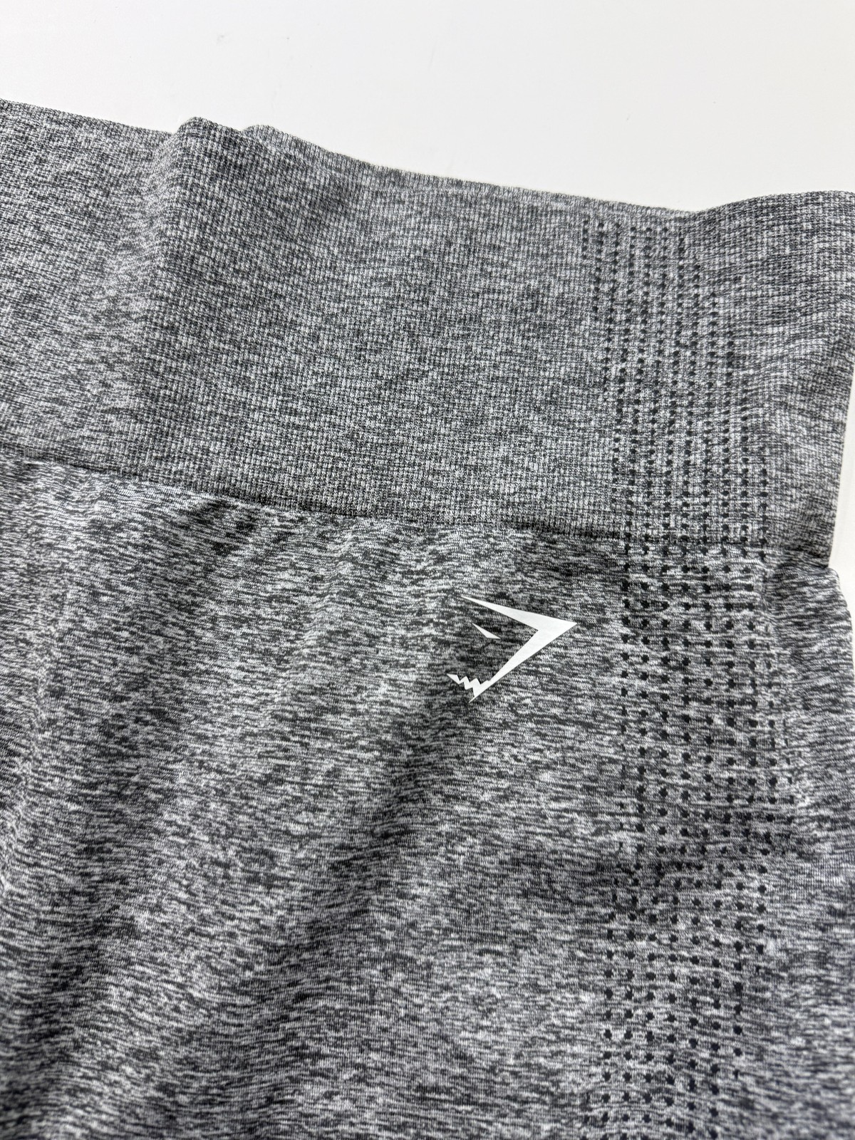 Gymshark Shorts Womens Large Gray High Waist Biker 4in Inseam Compression Gym