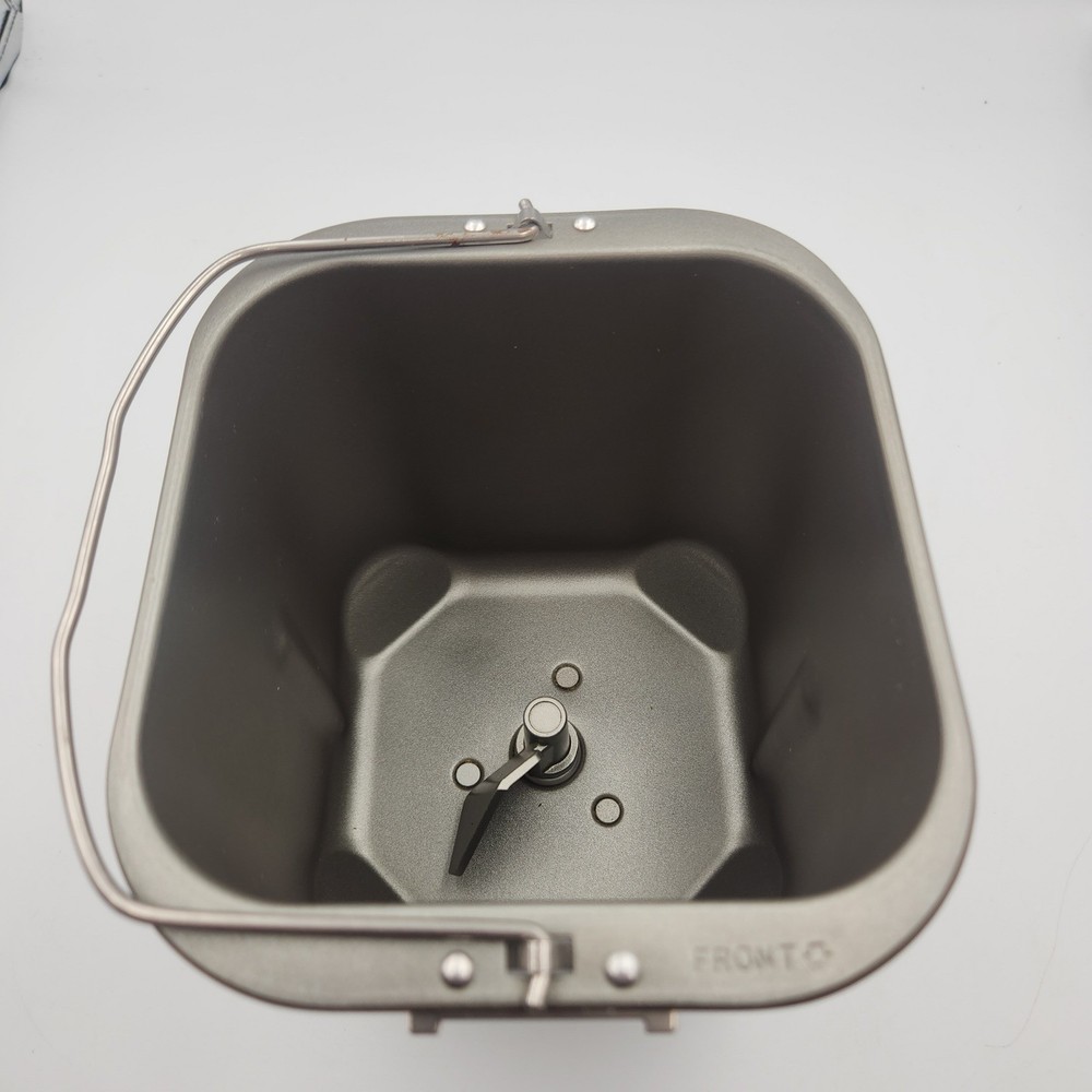 West Bend Bread Maker Pan w Paddle Handle Model 41082 Replacement Part