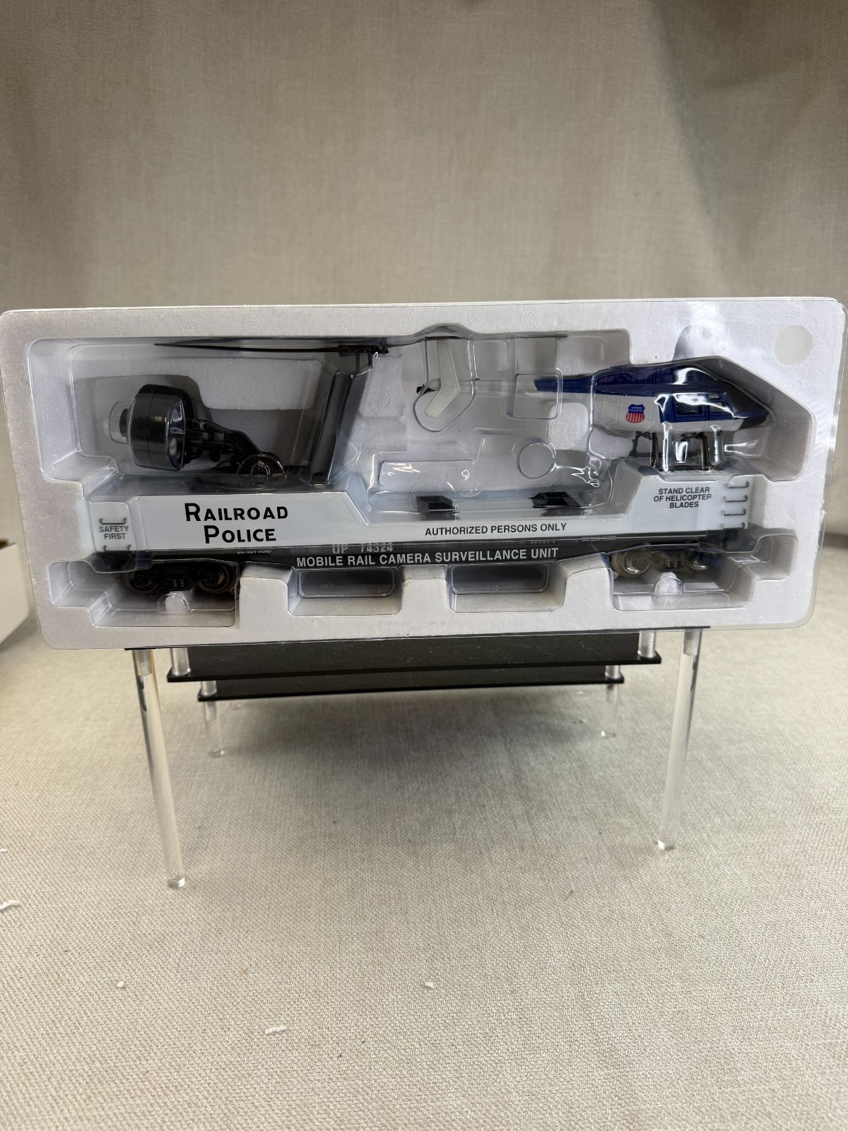 O Scale Union Pacific Railroad Police Camera Car W/ Surveillance & Heli