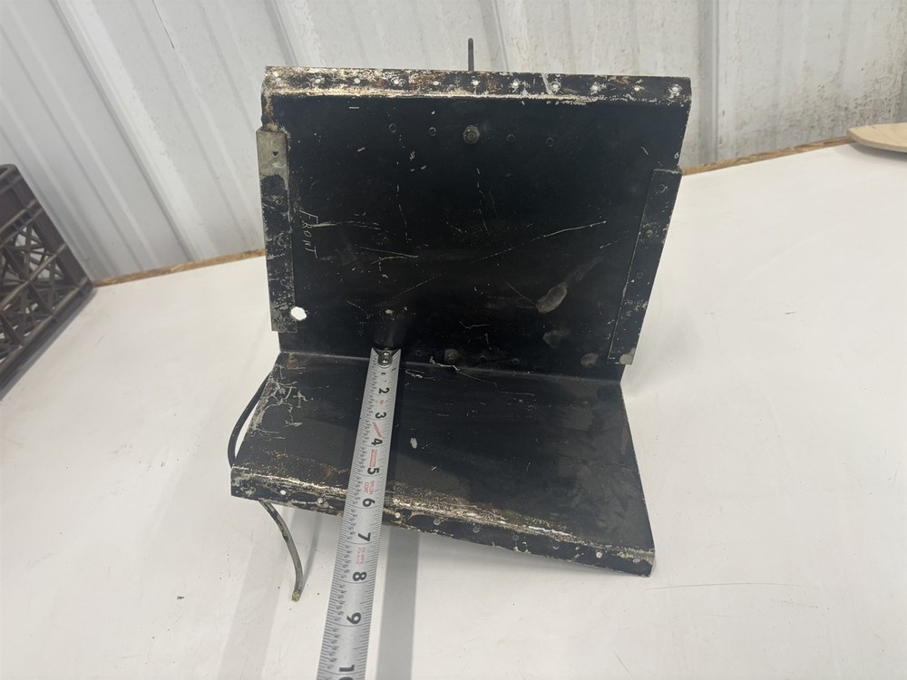 Luscombe Model 8 Battery Box Platform Mount Base Bracket 581084