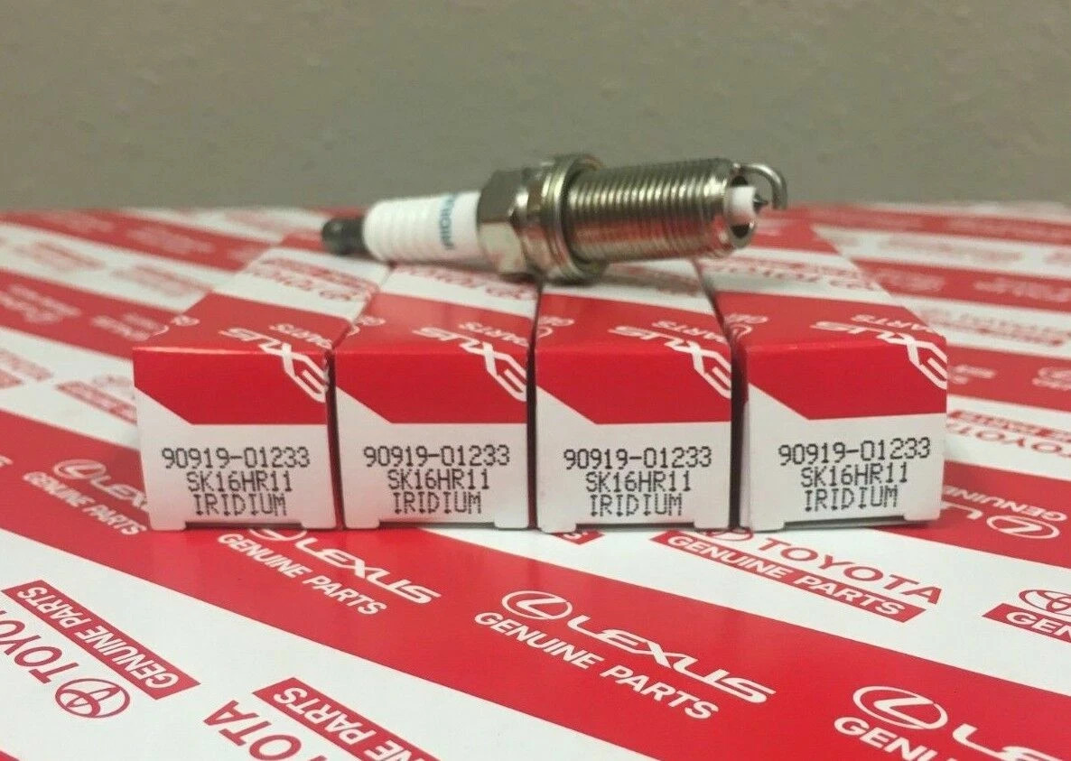 4Pcs OEM Denso Iridium Spark Plug 3417 SK16HR11 90919-01233 for Camry Highlander