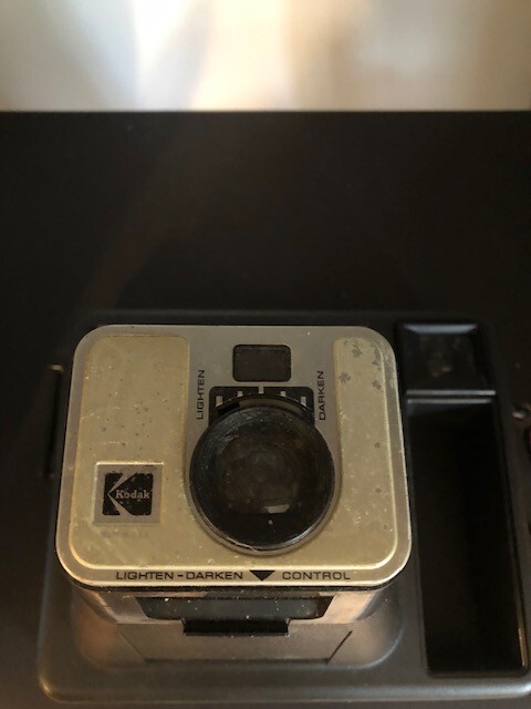 Vintage Kodak Handle 2 Instant Camera UNTESTED