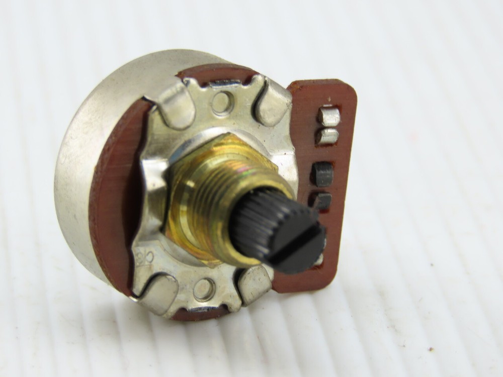 LIN R1378336 10-237 200 Ohm Potentiometer