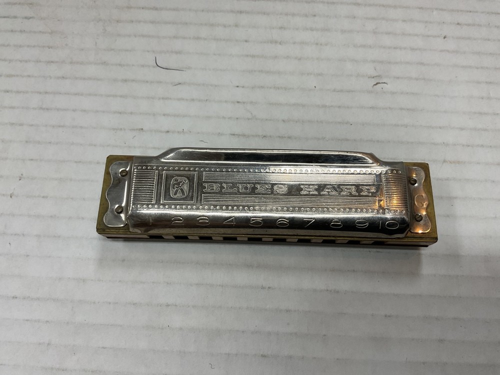 hohner blue harp harmonica in A major in original case