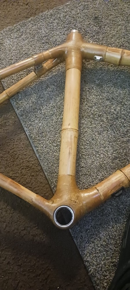 bamboo bicycle frame FIXIE style