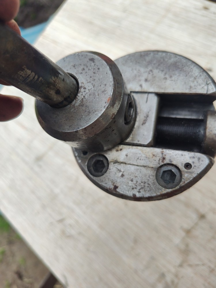 Lynn R8 30a Boring Head Lot Adjustable With Cutters