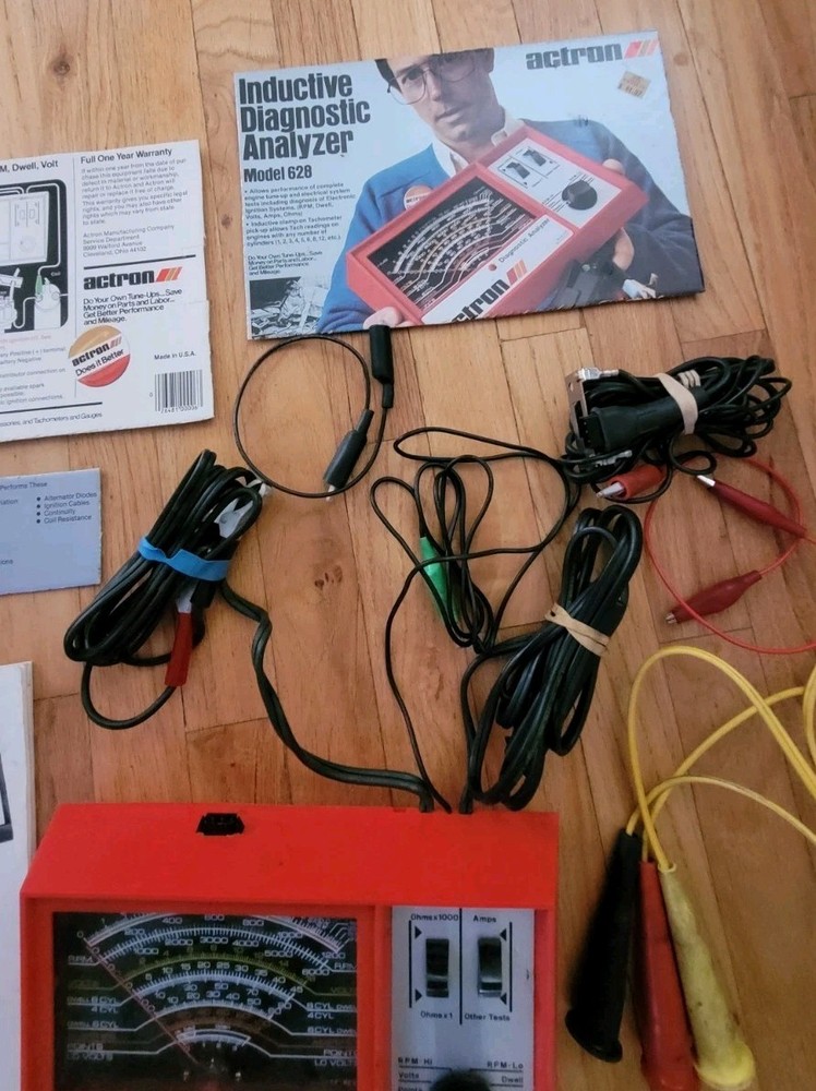 Vintage ACTRON Inductive Diagnostic Analyzer Model 628 with Box.