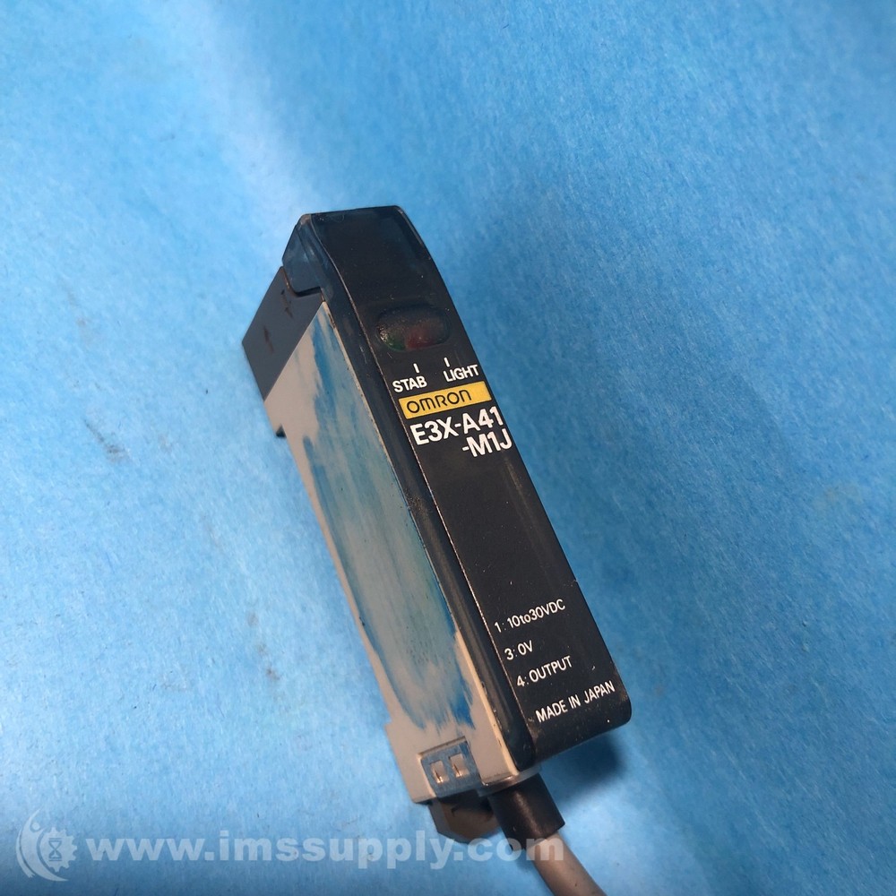 Omron E3X-A41-M1J Photoelectric Sensor USIP