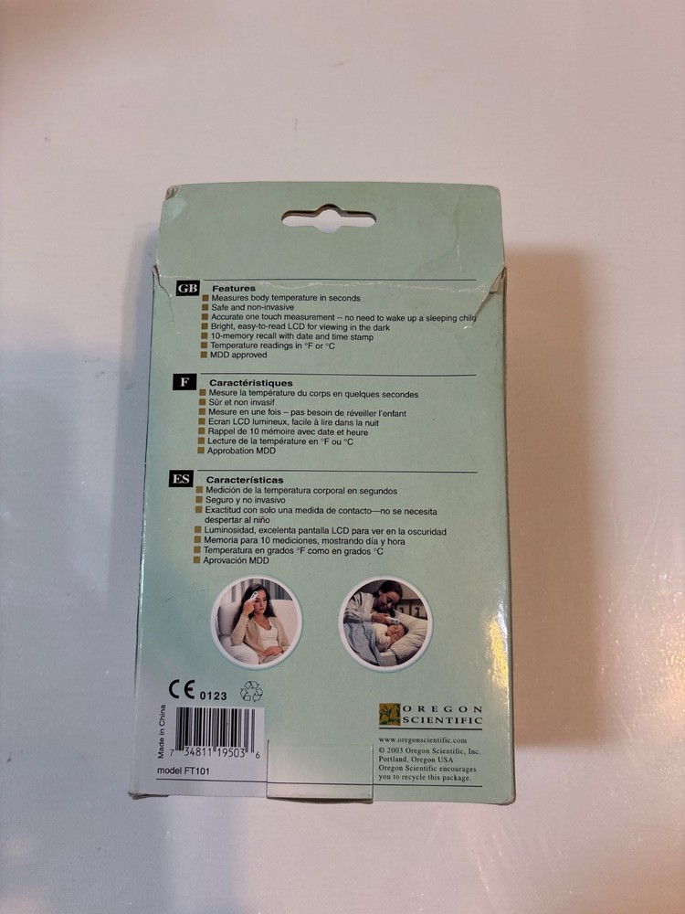 2003 NOS Oregon Scientific Forehead Thermometer with Storage Case & Manuel