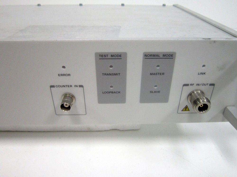 HP AGILENT E1852B BLUE TOOTH COMMUNICATIONS TEST SET