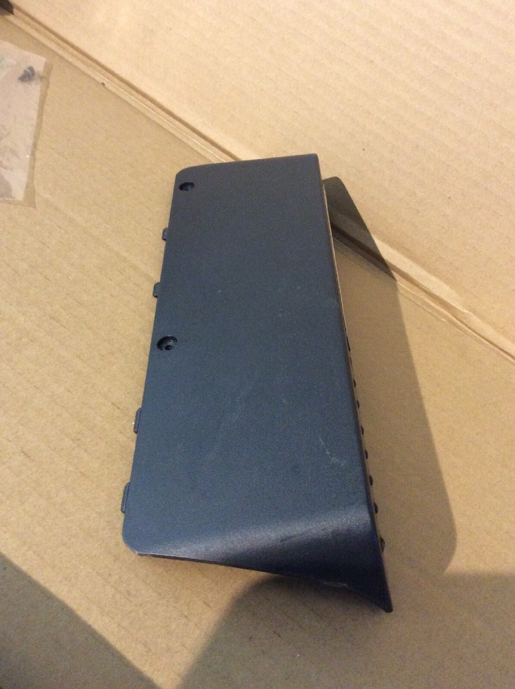Toshiba TV/DVD Combo Side Panel J-2640