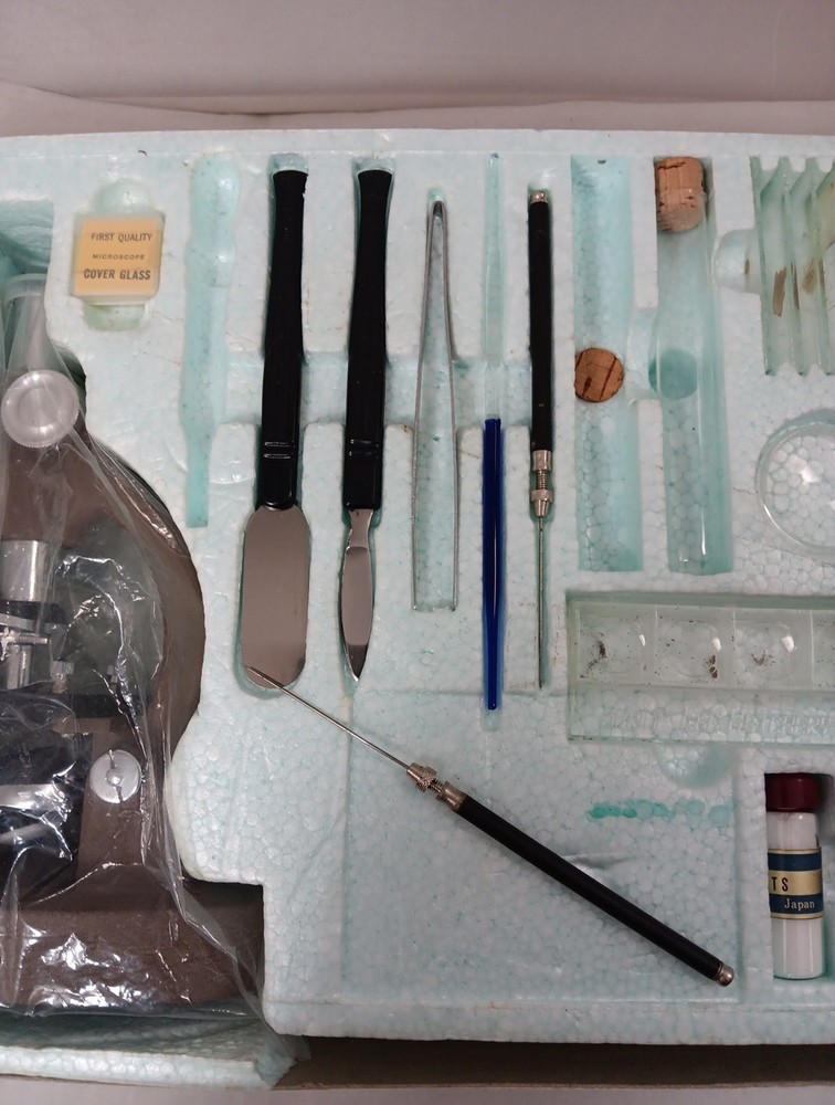 1967 Empire Microscope Set Model 642 B