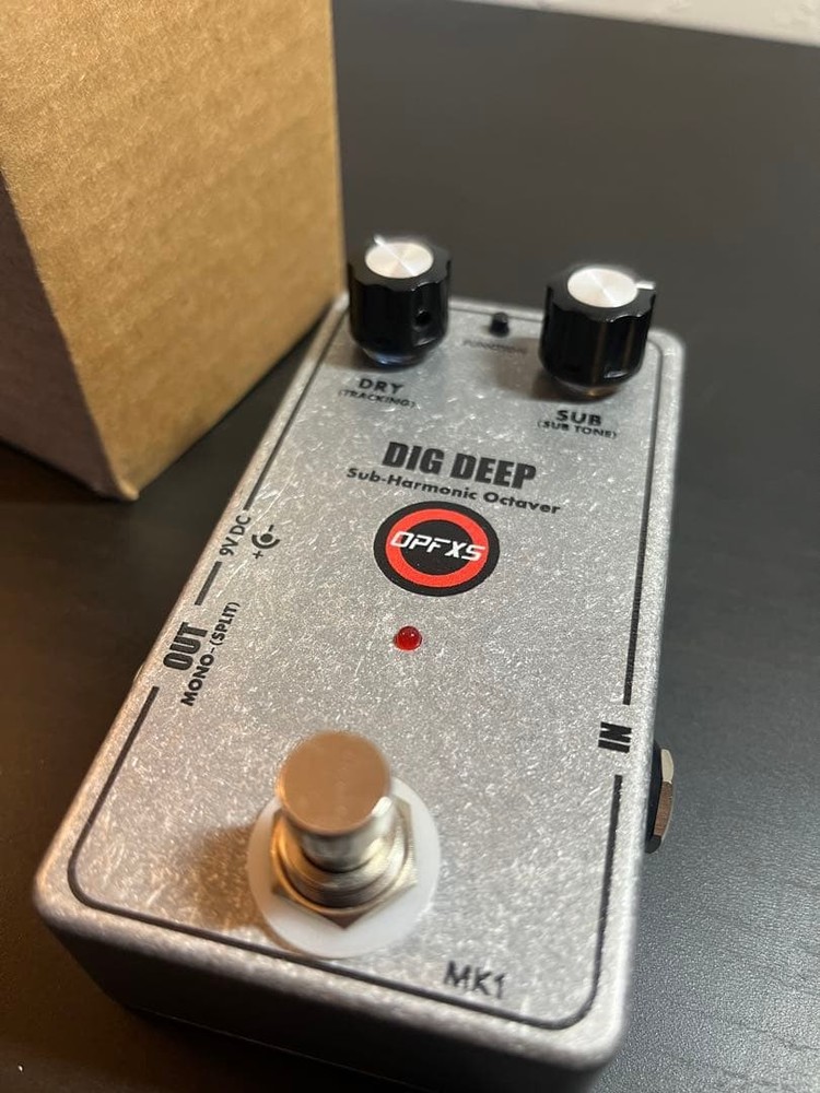 DIG DEEP Sub-Harmonic Octaver MK1 OPFXS 984451
