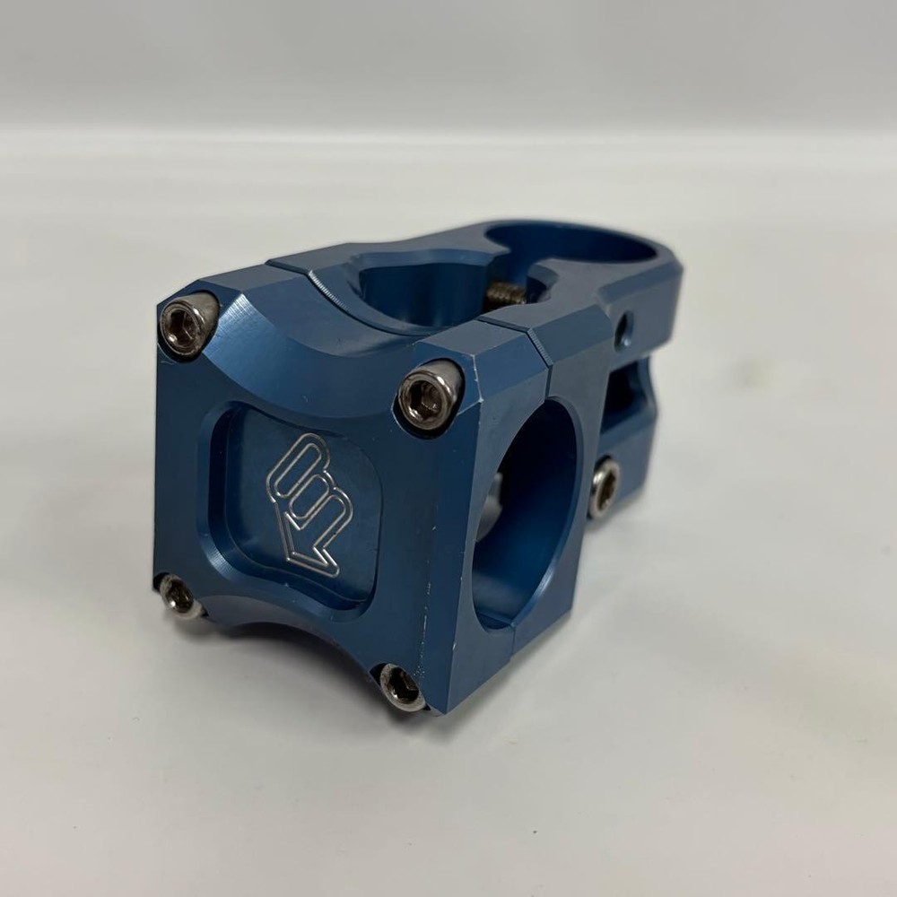 BROOKLYN MACHINE WORKS Flat Stem Blue
