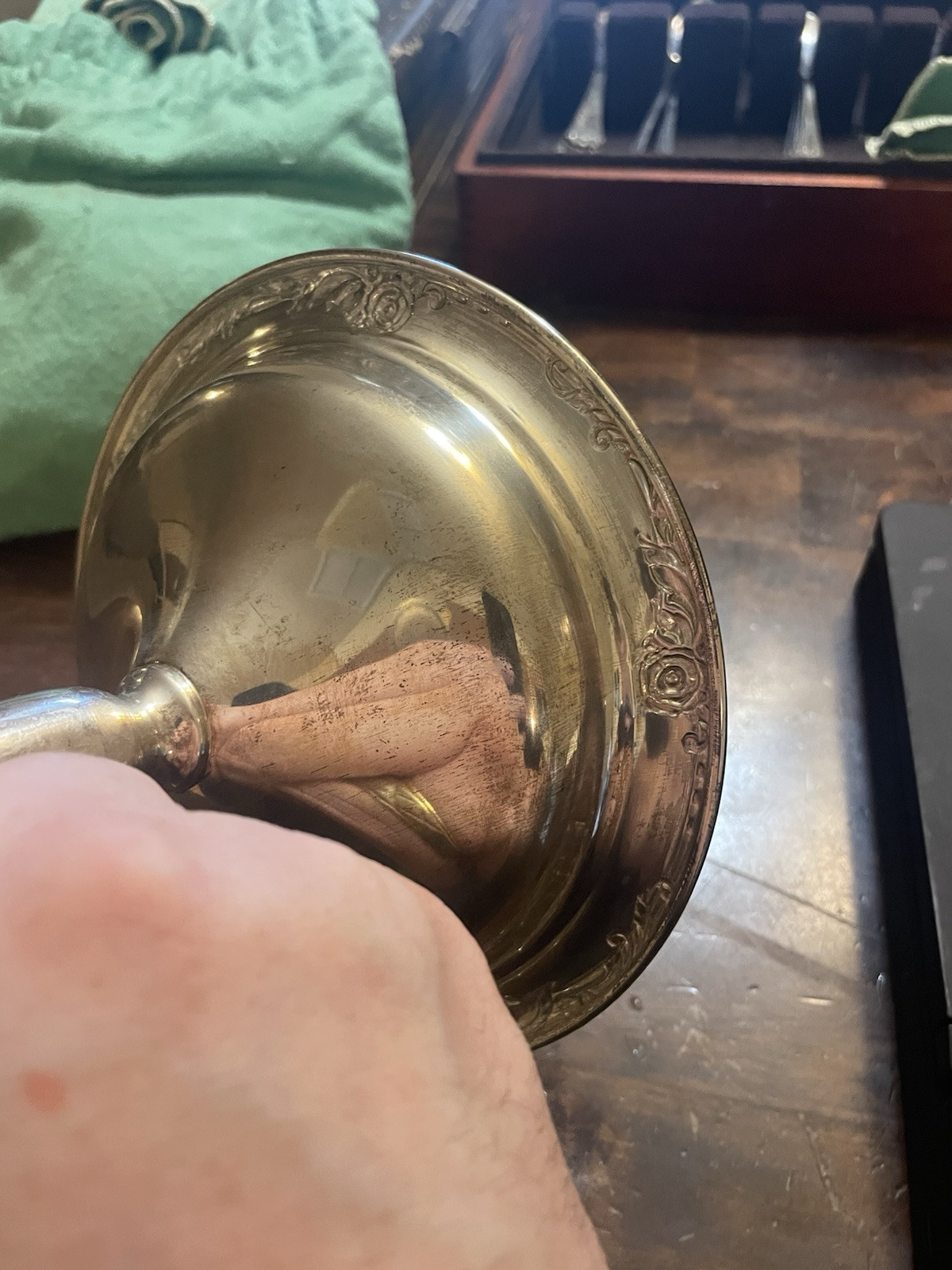 Oneida "Damask Rose" Sterling Silver Weighted Compote. S