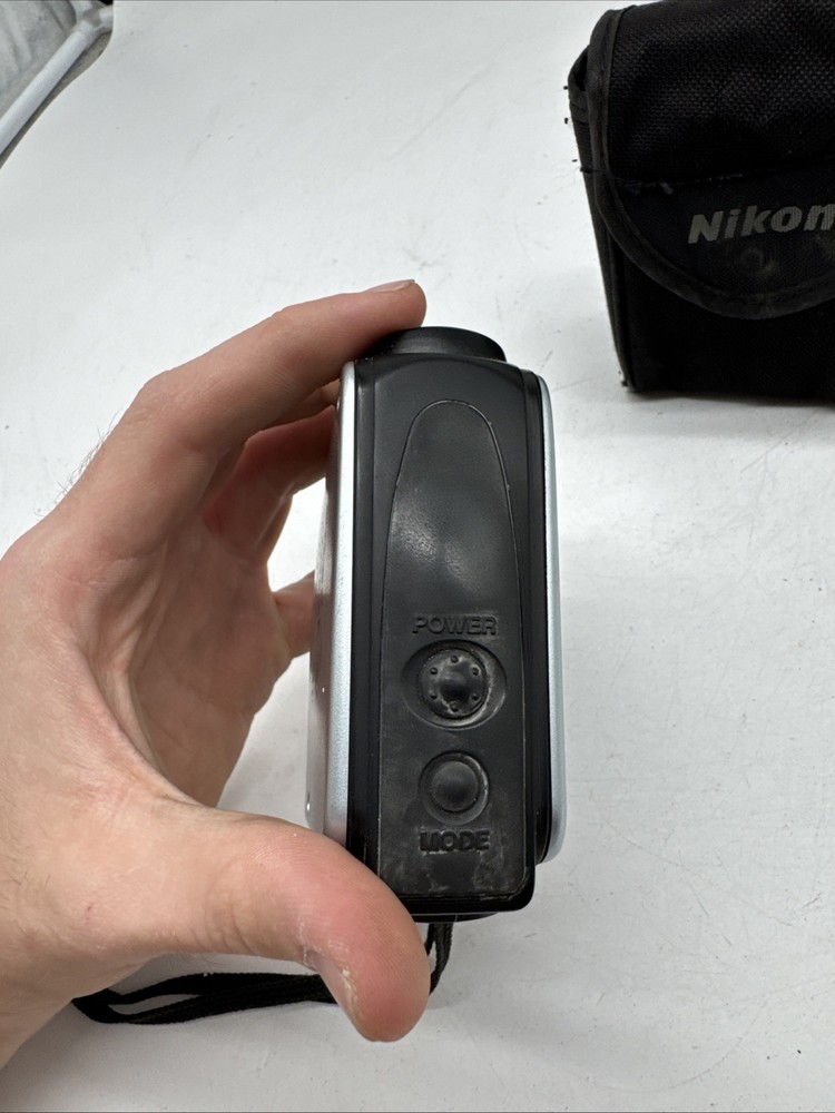 Nikon Laser 500. 13