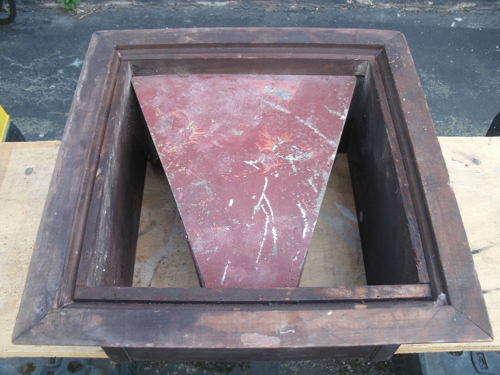 Table Top Crank Phonograph Cabinet