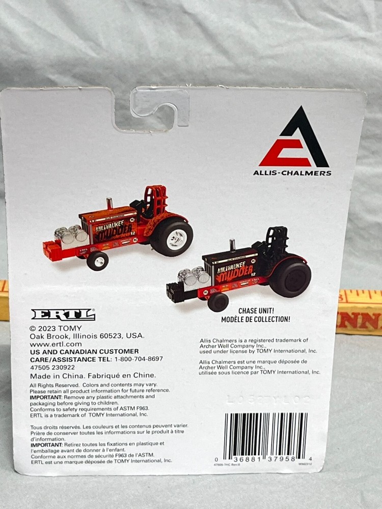 Allis Chalmer Milwaukee Mudder Pulling Tractor 47505 ERTL Chase Unit 1:64 Puller