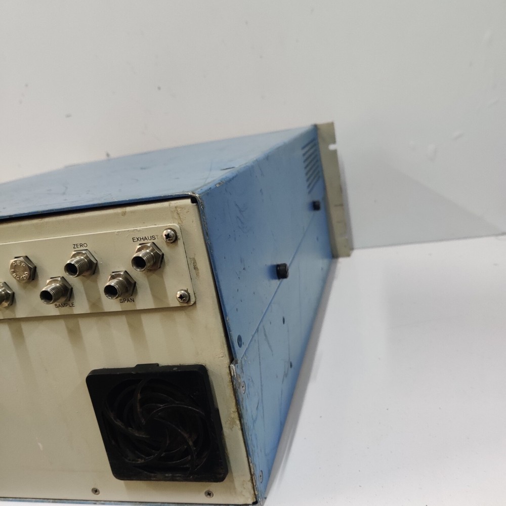 Thermo Scientific Model 410i Carbon Dioxide Gas Analyzer