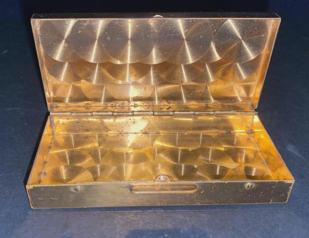 Rhinestone and Pearlescent Cigarette Case