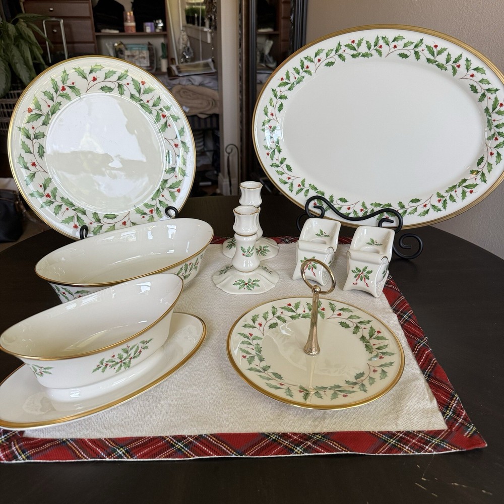 Lenox Dimensions Holiday - (2) Sleigh Candleholders