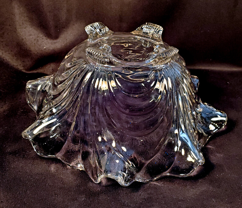 Cambridge Glass Deep Bowl Caprice Pattern Ruffled Edge