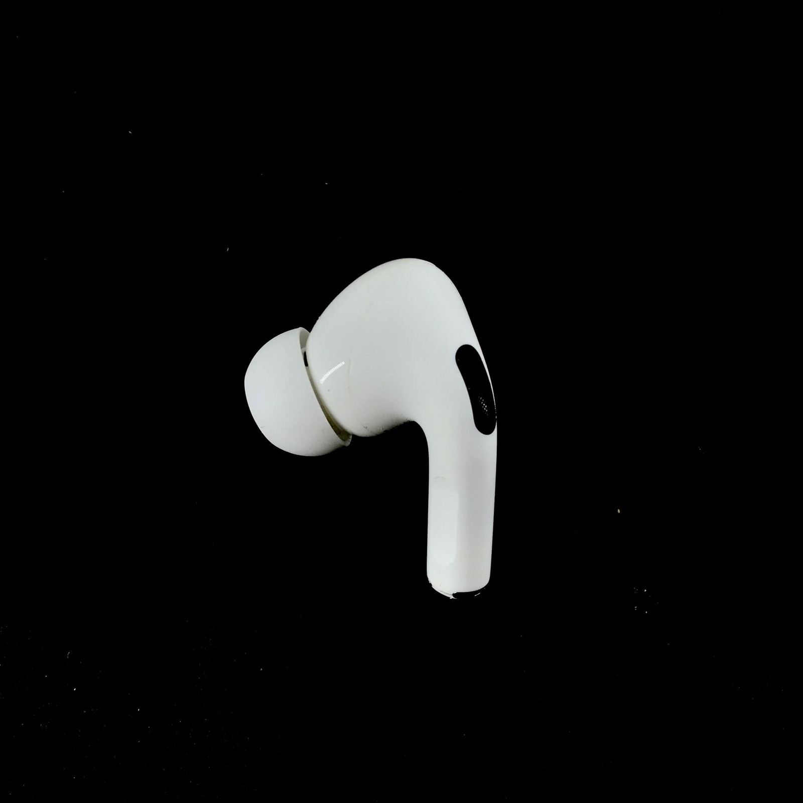 Genuine Apple AirPods Pro 2nd Gen. A2699 LEFT SIDE LIGHTNING No Case 2DGO CN