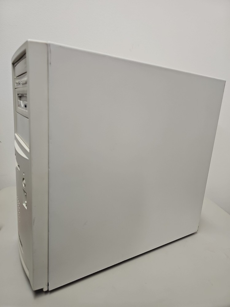 PowerComputing Powercenter 150 Apple Mac Clone